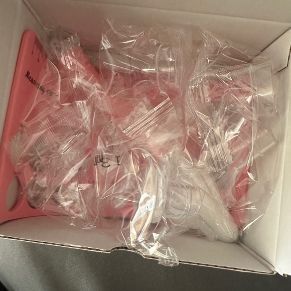 Flange Sizing Kit with Pink Ruler - Picture 3 of 3